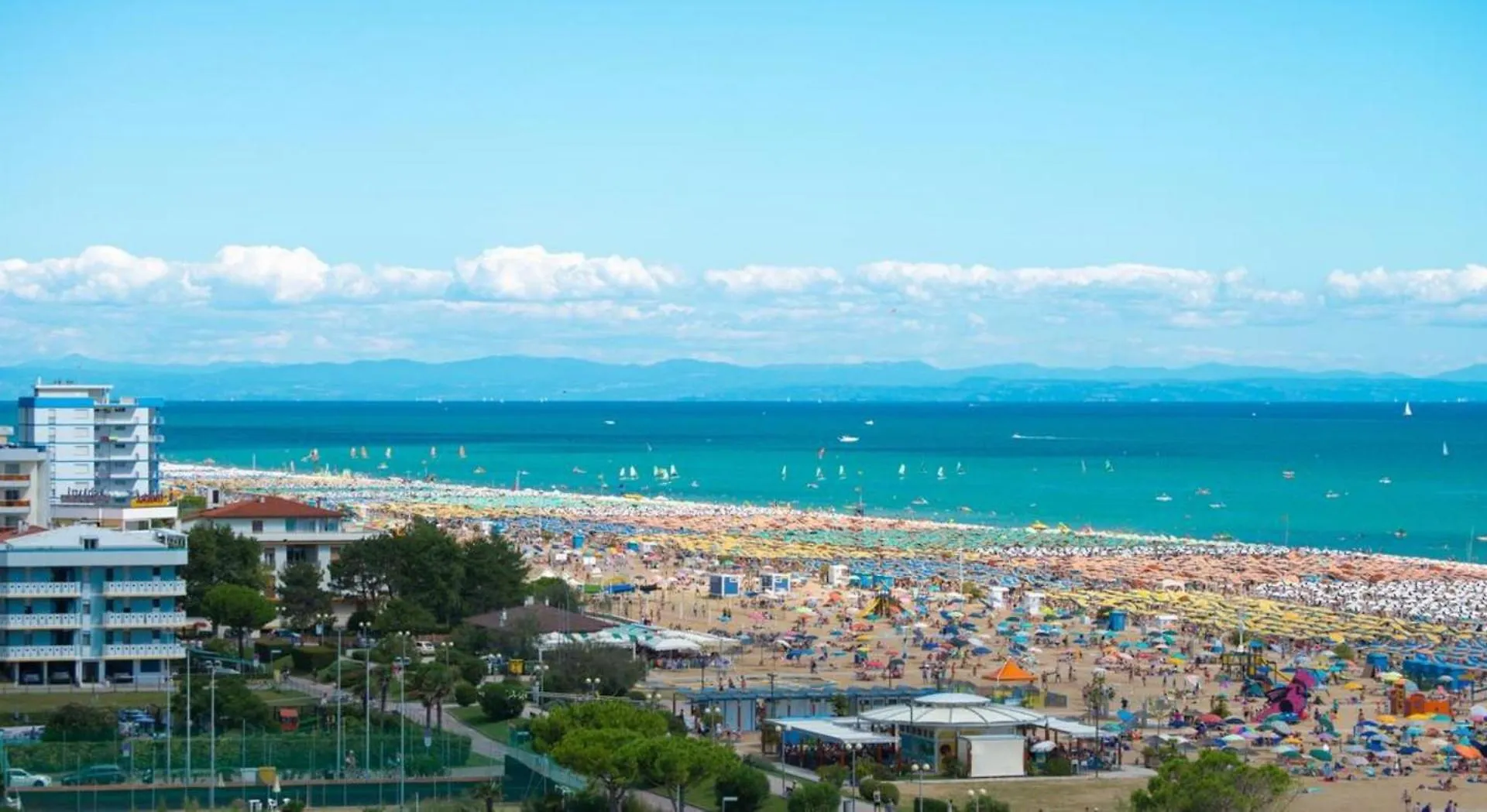 New Vibrant Apartment In Bibione