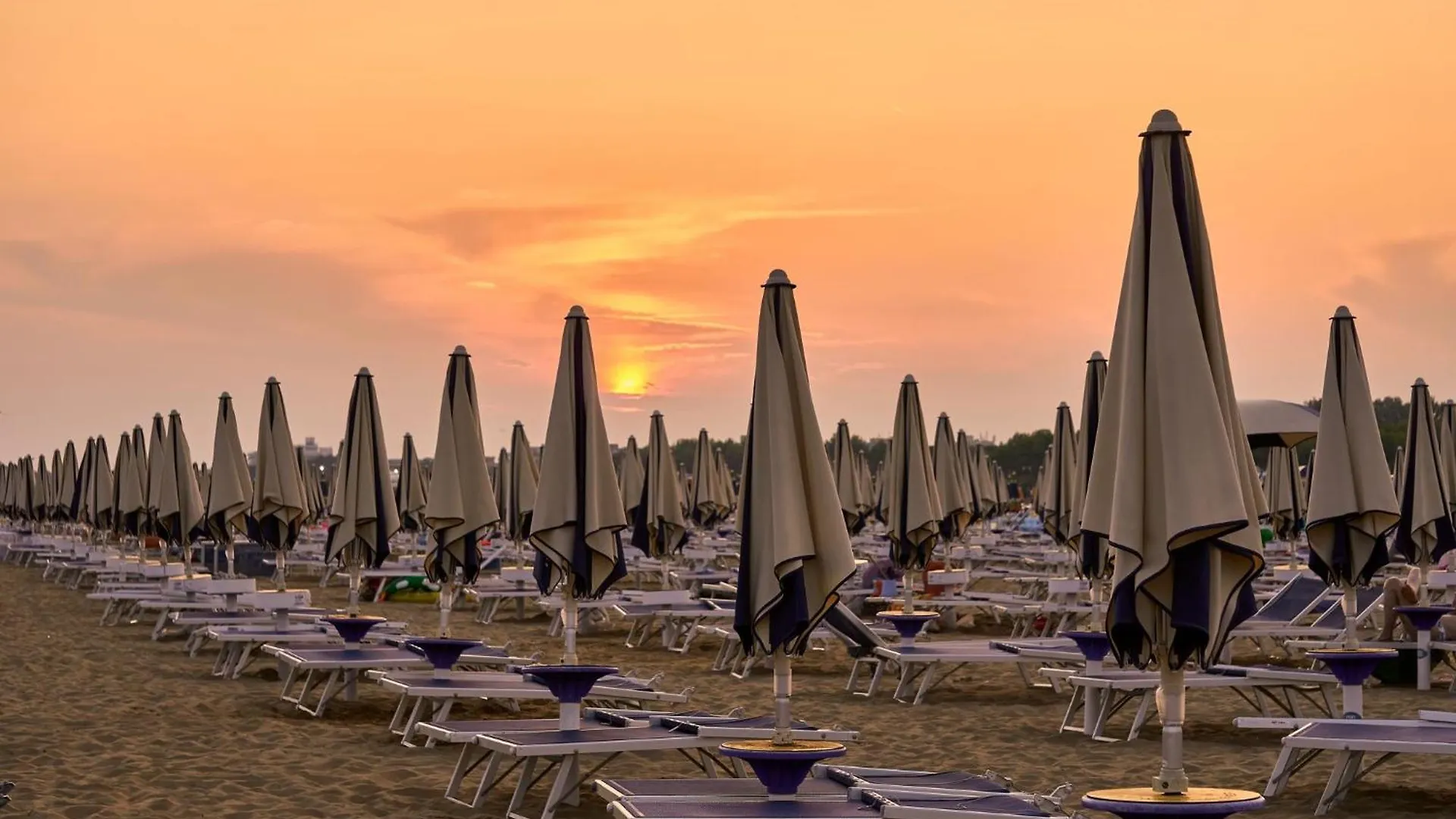 New Vibrant Apartment In Bibione