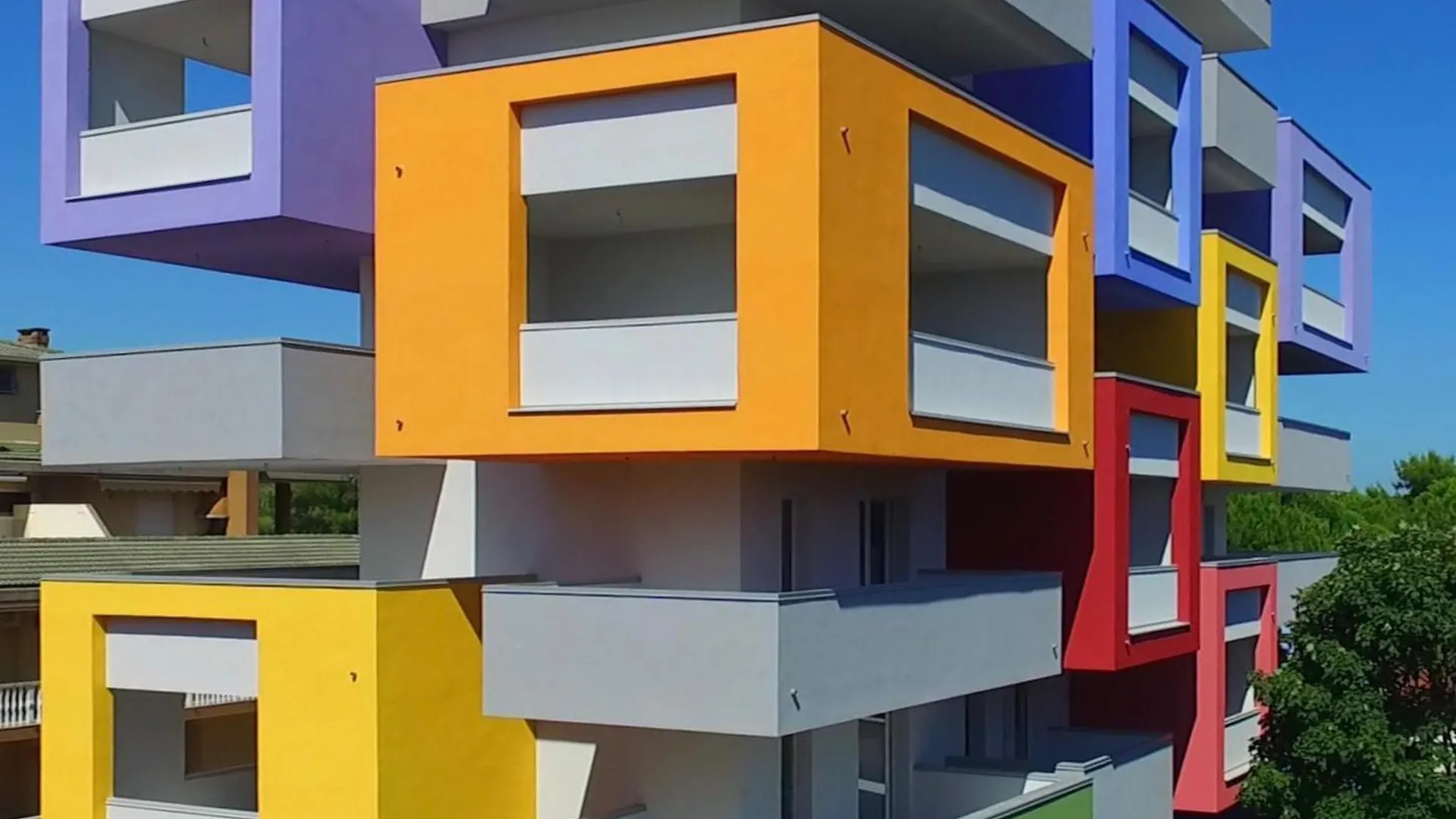New Vibrant Apartment In Bibione