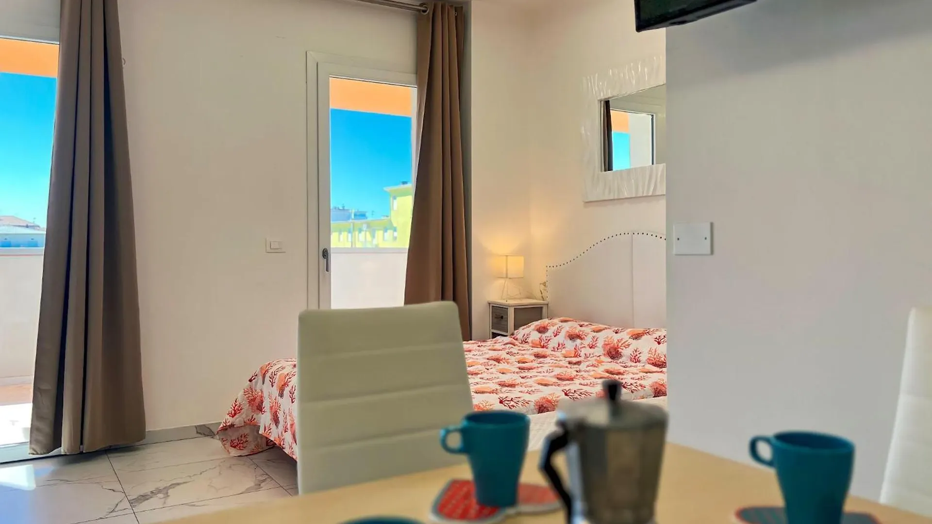 New Vibrant Apartment In Bibione